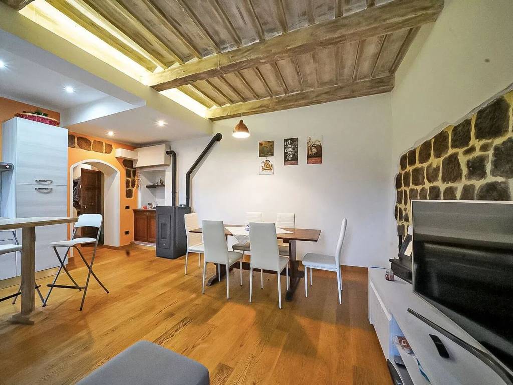 Appartamento a Santa fiora in Piazza Garibaldi No Number - Foto 4