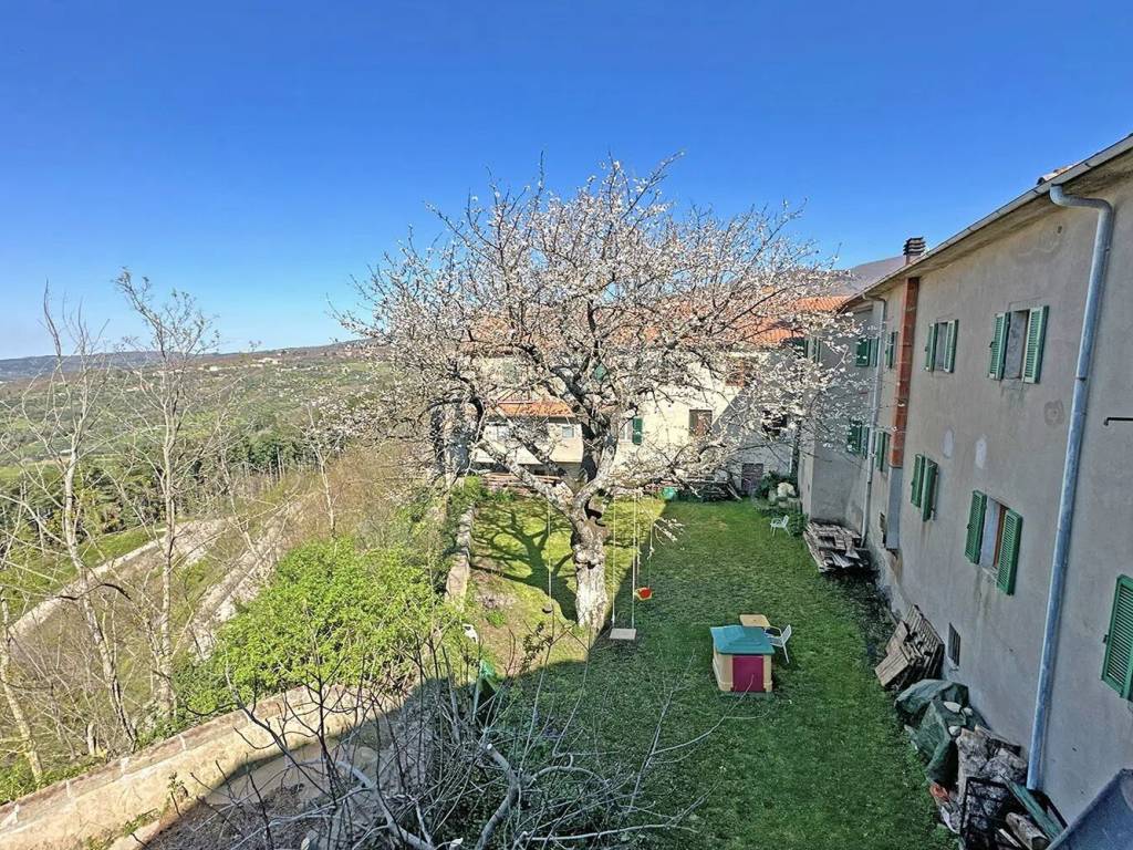 Villa a Castel del piano in Piazza Dell'Arcipretura No Number - Foto 2