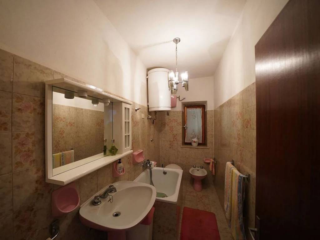 Appartamento a Santa fiora in Via Provinciale Azzarese, 57 - Foto 5