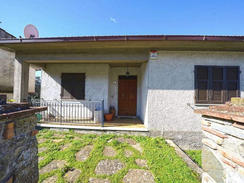 Villa a Roccalbegna in Via Case Rossi, 33 - Foto 2
