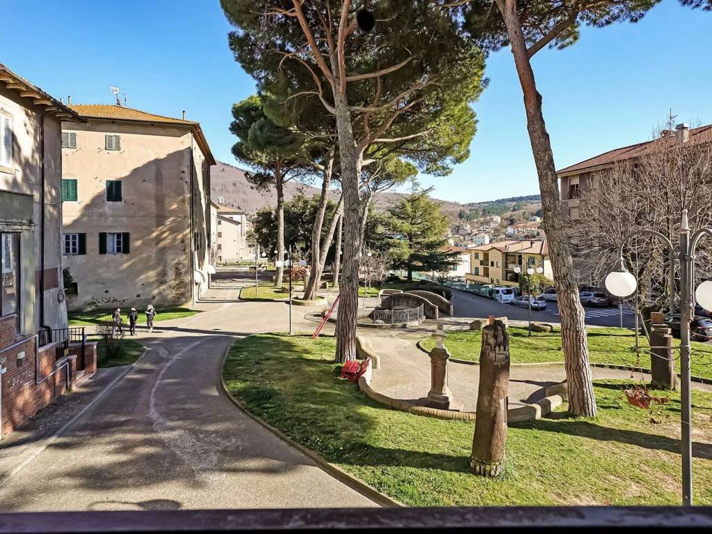 Appartamento a Arcidosso in Piazza Del Pero No Number - Foto 2