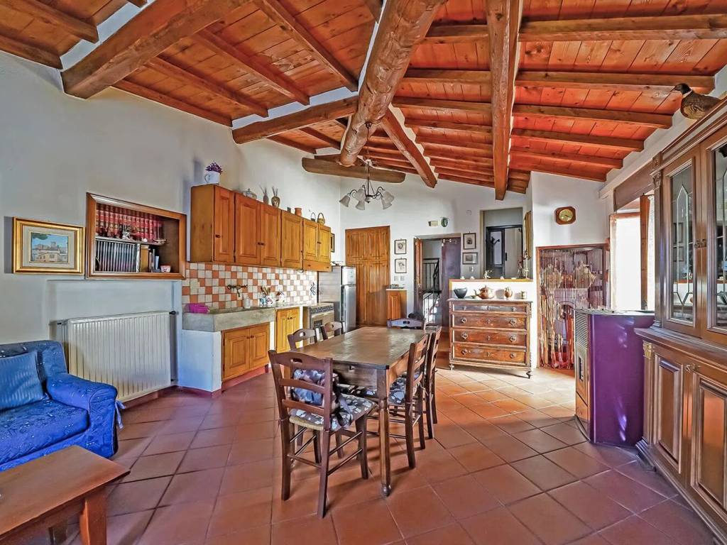 Appartamento a Arcidosso in Piazza Del Pero No Number - Foto 5