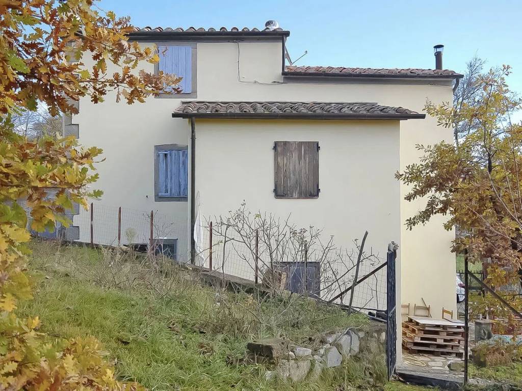 Villa a Santa fiora in Via Soana No Number - Foto 3