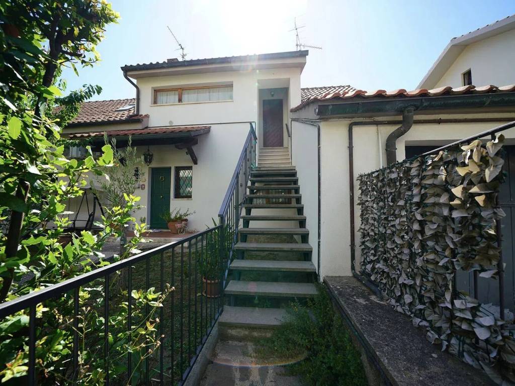 Appartamento a Castel del piano in Via Bruno Buozzi No Number - Foto 3