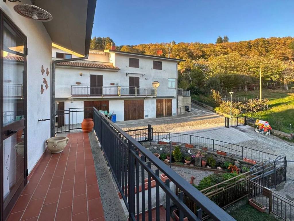 Appartamento a Santa fiora in Via Feridinando Di Giulio No Number - Foto 4