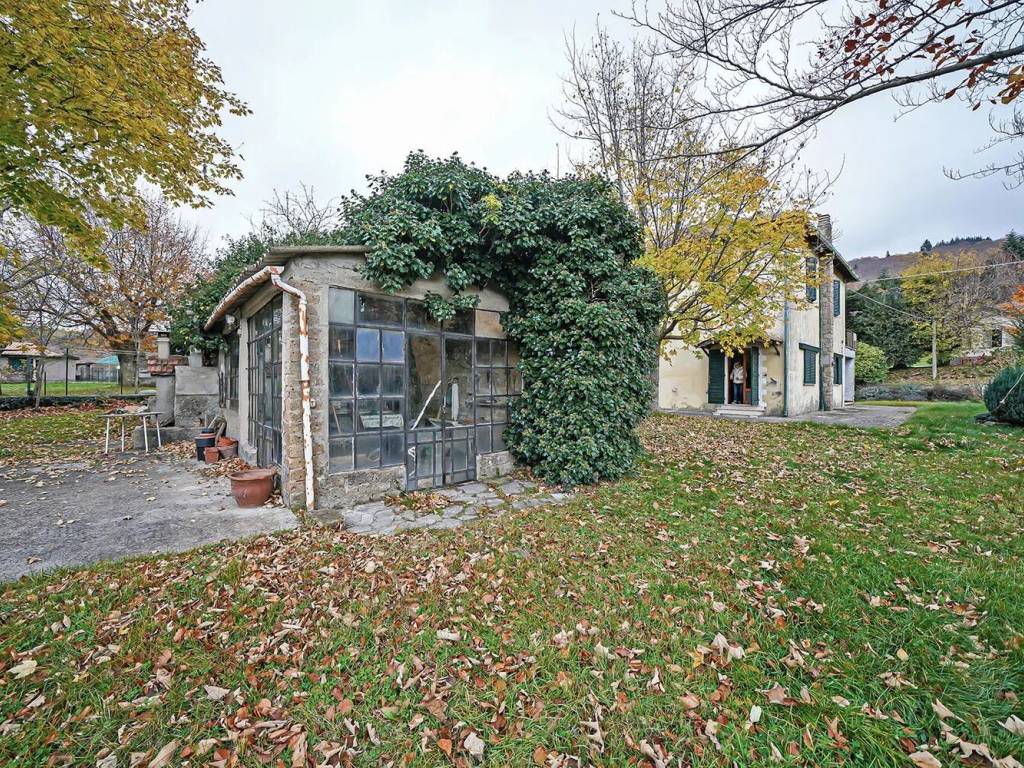 Villa a Santa fiora in Via Fratelli Rosselli No Number - Foto 2