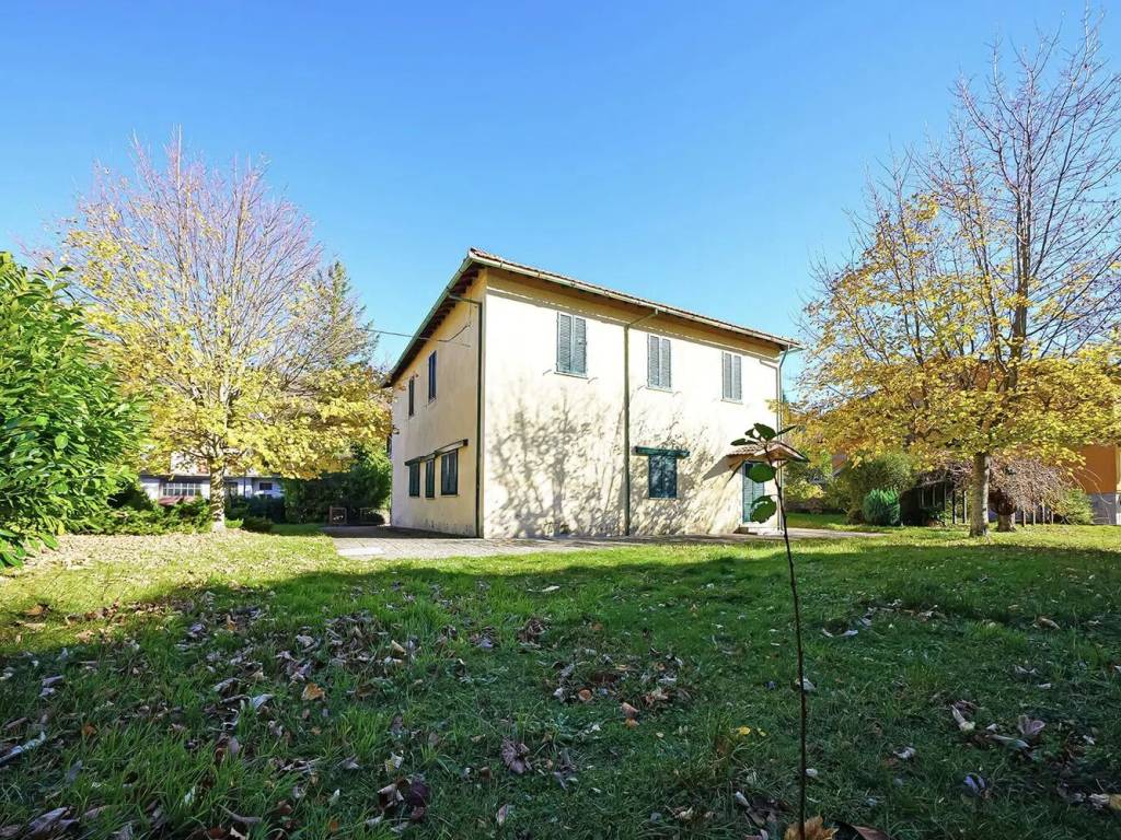 Villa a Santa fiora in Via Fratelli Rosselli No Number - Foto 3