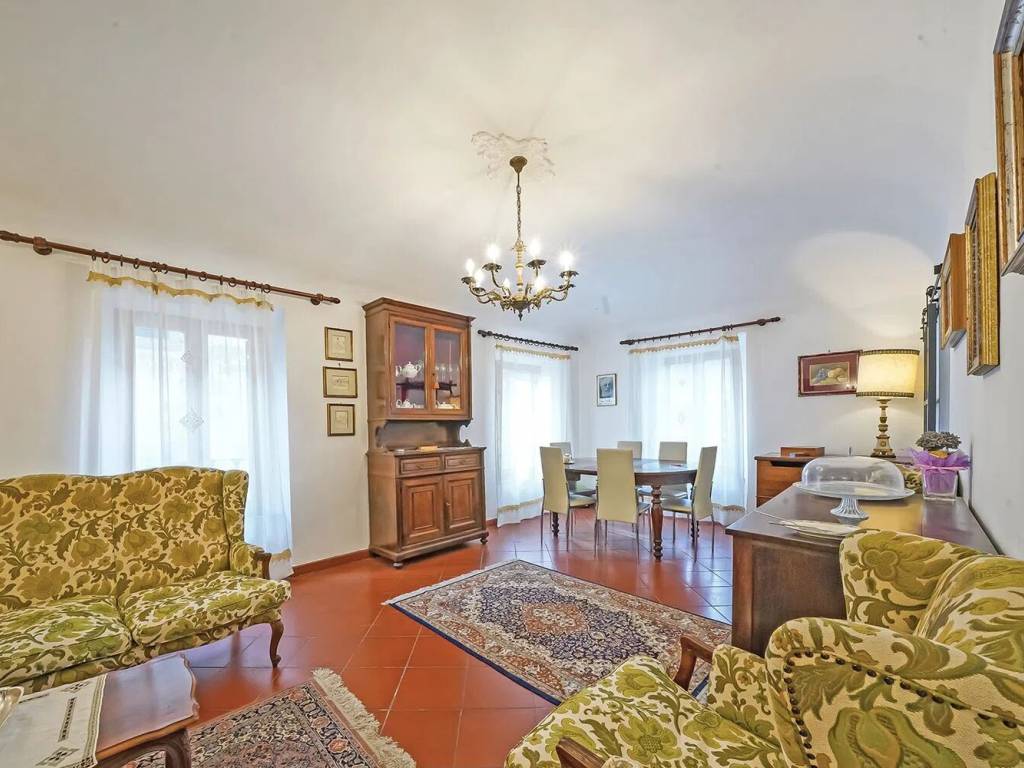 Appartamento a Santa fiora in Piazza Garibaldi No Number - Foto 2