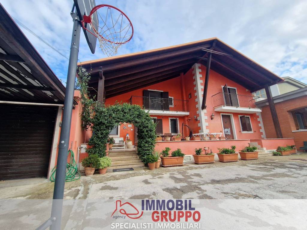 Villa a Andria in Via Canosa, 38 - Foto 3