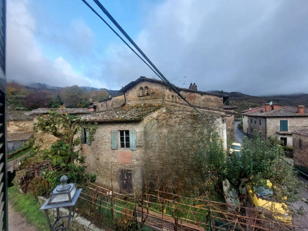 Villa a Figline e incisa valdarno in Strada Provinciale Chianti-Valdarno - Foto 3