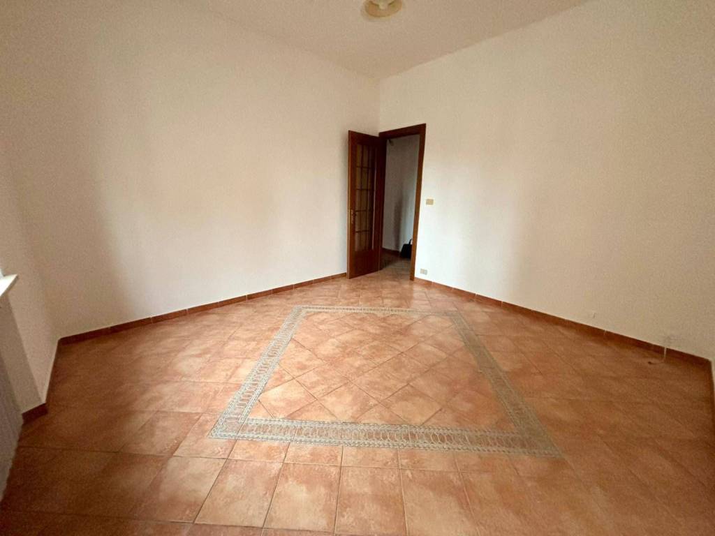 Appartamento a Alessandria in VIA SCAZZOLA, 48 - Foto 2