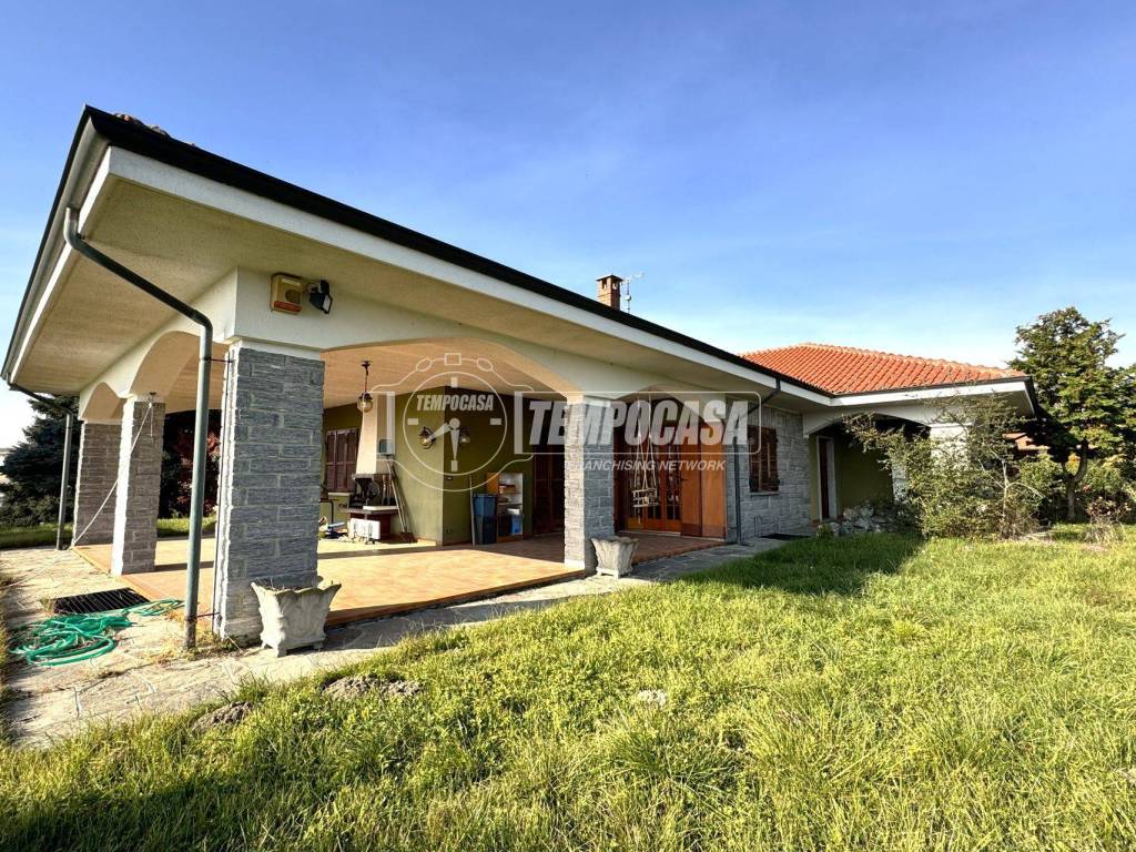 Appartamento a Alice castello in Via Lago - Foto 3