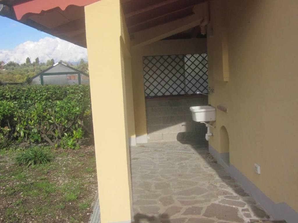 Casa indipendente a Carmignano in Via Schezza - Foto 2