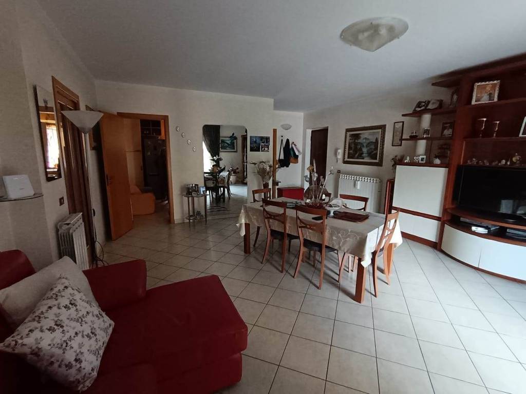 Appartamento a Mendicino in Via Merenzata - Foto 3