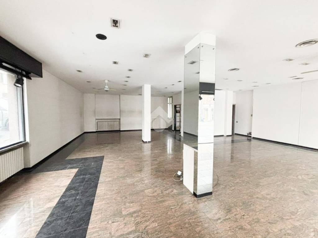 Immobile a Lecco in Via Adamello, 42 - Foto 3