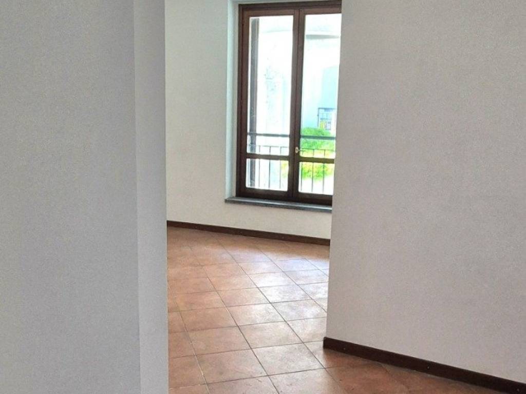 Appartamento a Molteno in Via Camillo Benso di Cavour - Foto 5