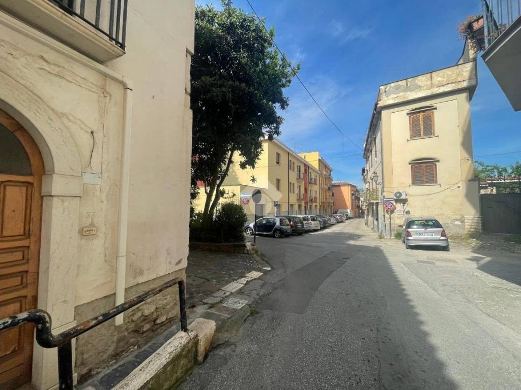 Appartamento a Benevento in Via Bosco Lucarelli, 8 - Foto 4