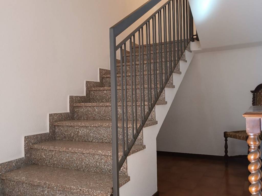 Appartamento a Almè in Piazza Lemine, 9 - Foto 4