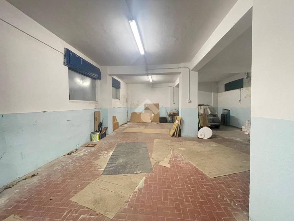 Box / garage a Benevento in Via Bosco Lucarelli, 8 - Foto 4