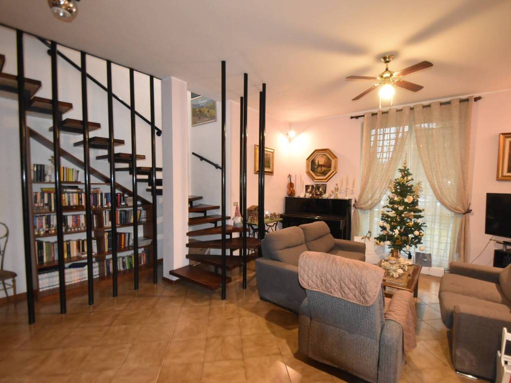 Villetta a schiera a Vercelli in Via Don Cesare Martinetti, 18 - Foto 3