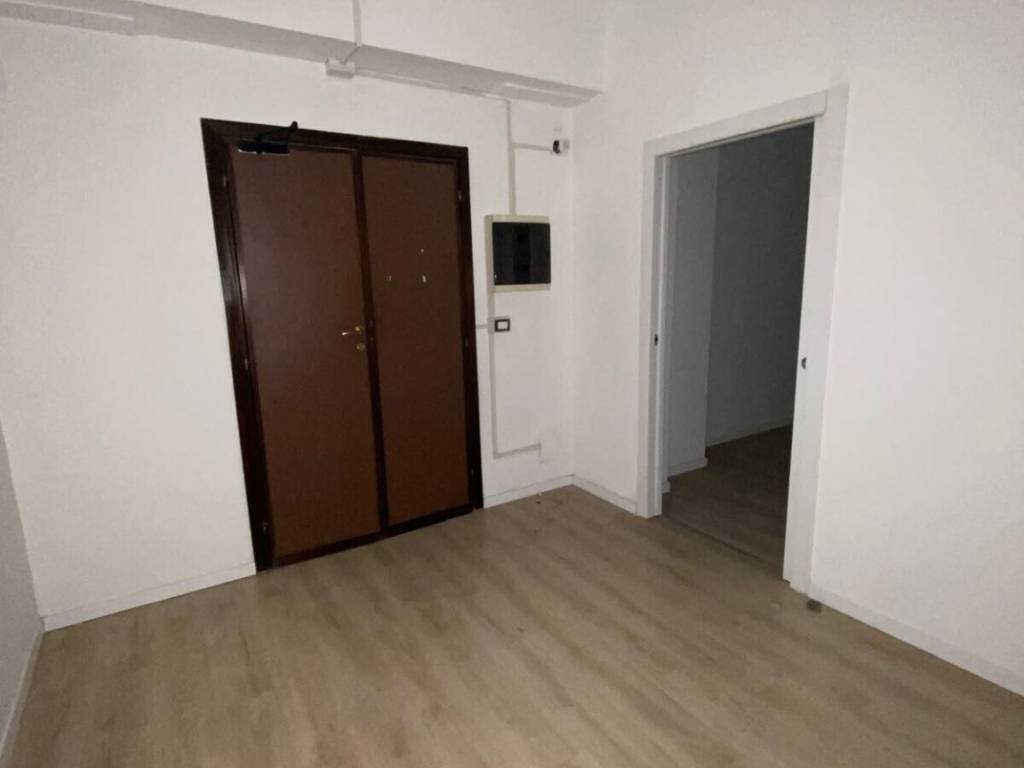 Immobile a Genova in VIALE BRIGATA BISAGNO, 2 - Foto 3