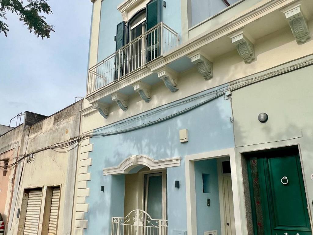 Casa indipendente a Tuglie in Via Antonio Palumbo - Foto 2