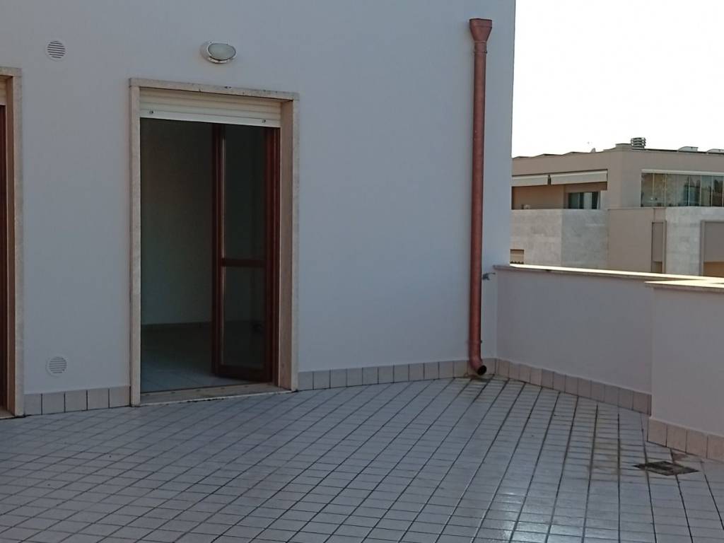 Appartamento a Cisterna di latina in Via San Tommaso d'Aquino - Foto 4