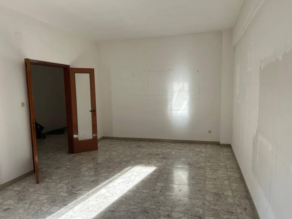 Appartamento a Pescara in Viale Guglielmo Marconi, 302 - Foto 4