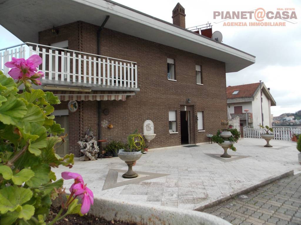 Casa indipendente a Acquaviva picena in Strada Provinciale 175 - Foto 3