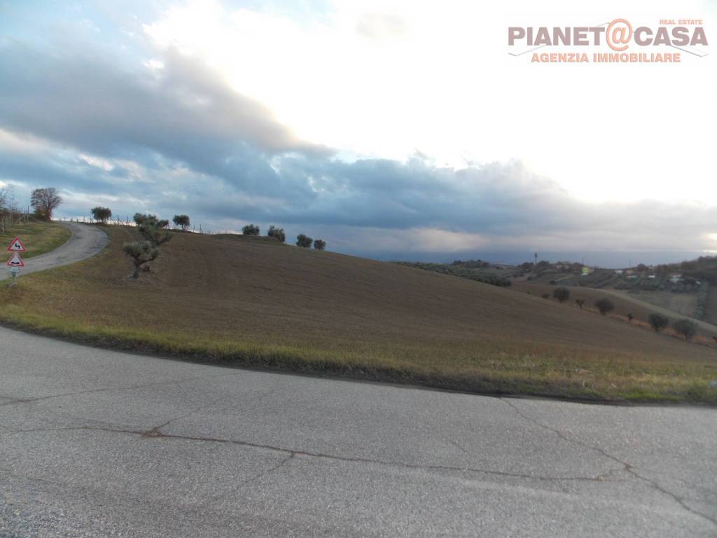 Terreno a Spinetoli in Contrada Ferretti - Foto 3