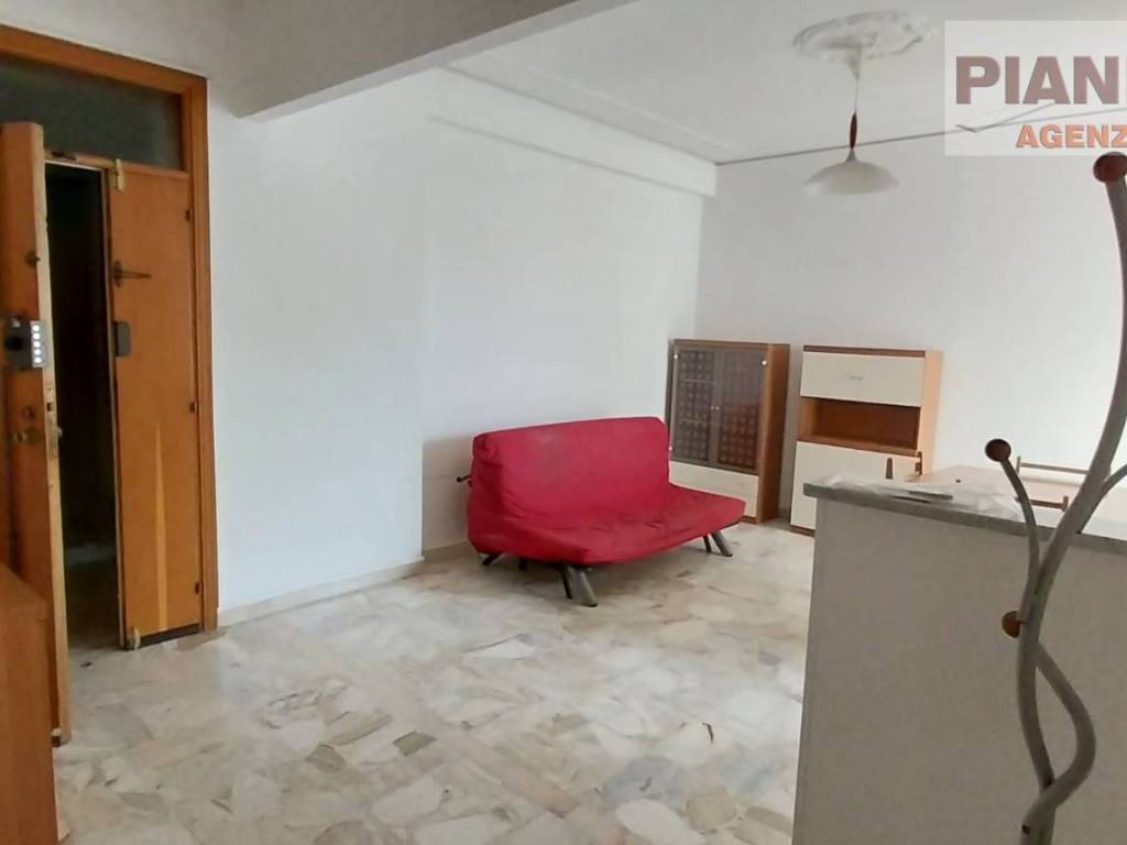 Appartamento a Grottammare in Via Alessandro Tassoni, 8 - Foto 4