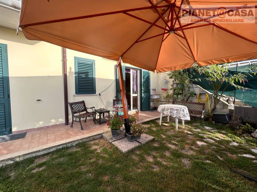 Appartamento a Spinetoli in Via Montecoccio, 4 - Foto 2