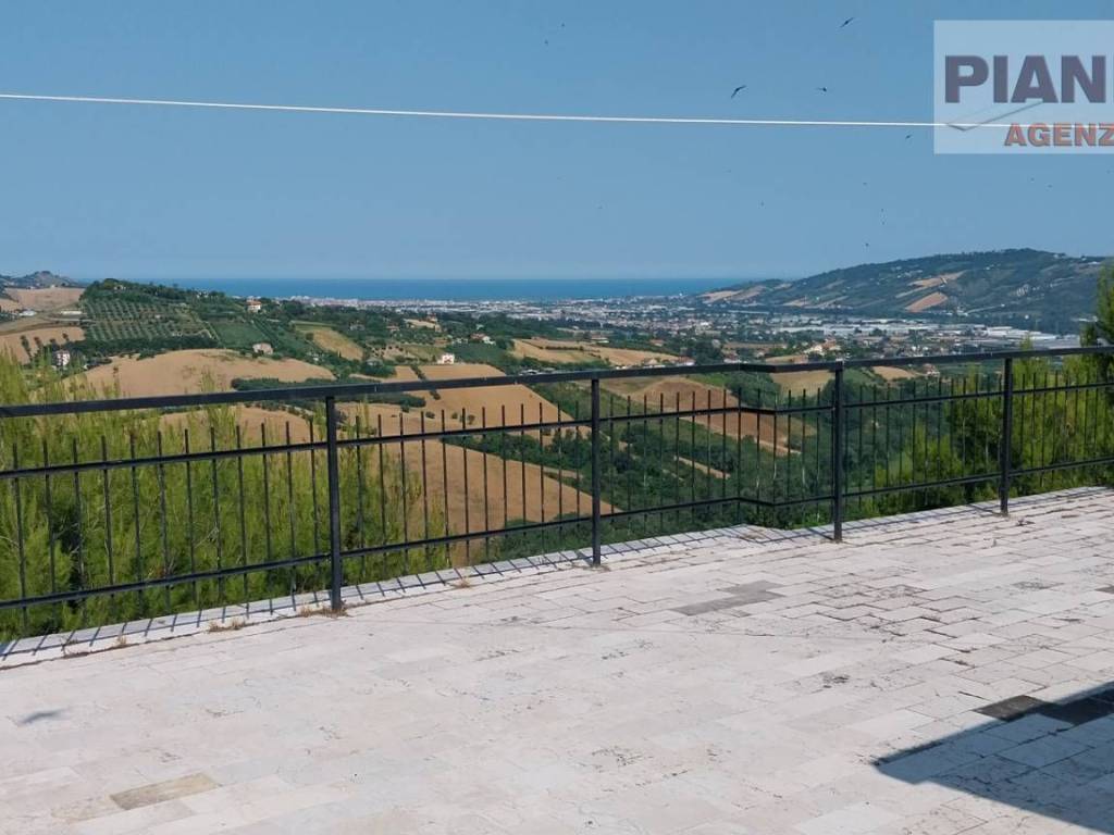 Casa indipendente a Monsampolo del tronto in Piazza Castello - Foto 3