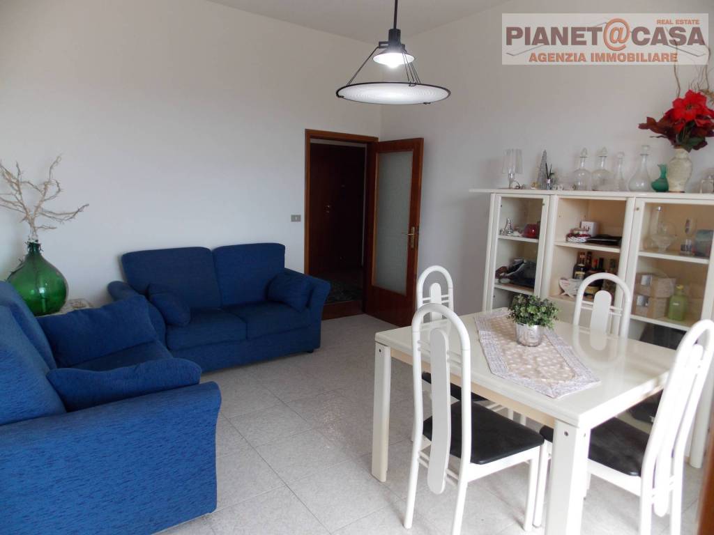 Appartamento a Spinetoli in Via Salaria - Foto 4