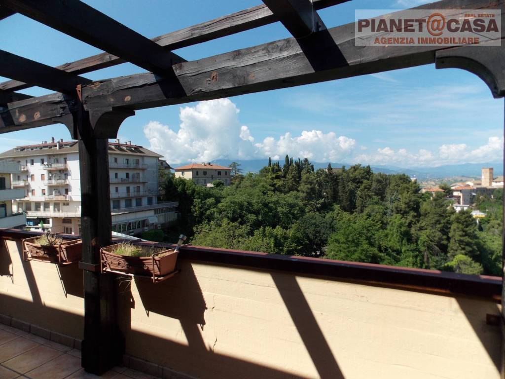 Appartamento a Castorano in Strada Provinciale 18 - Foto 4