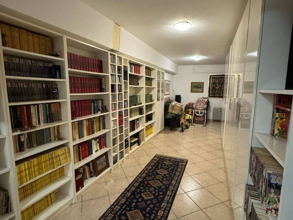 Villa a Aprilia in Via Sele - Foto 4