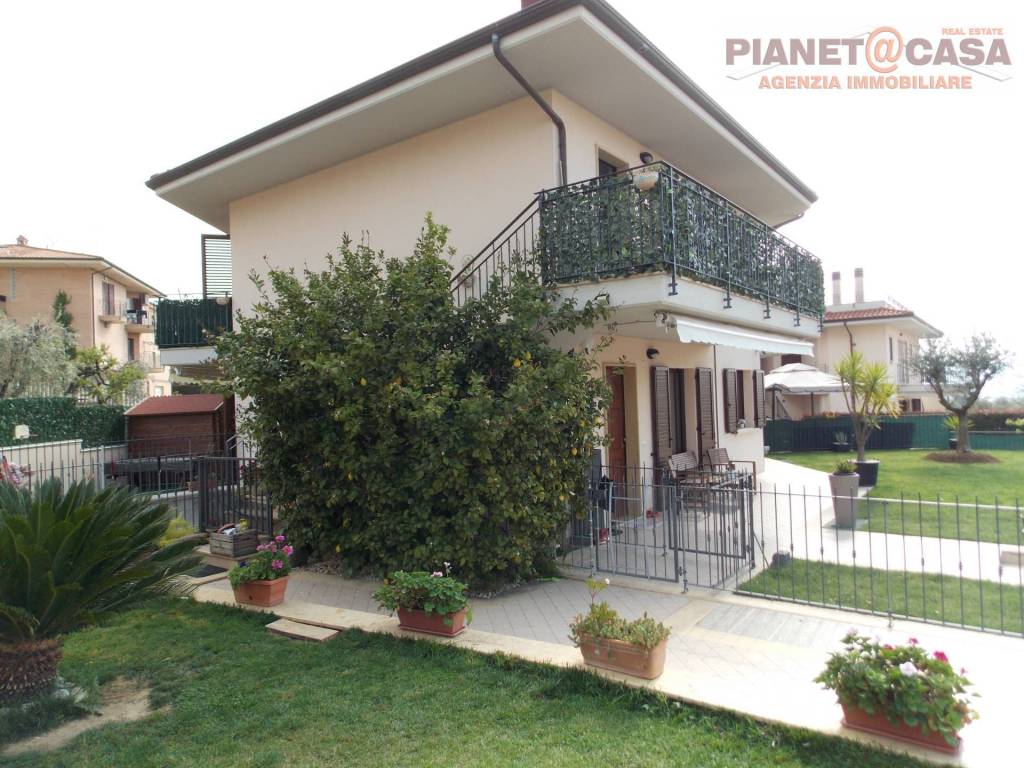 Appartamento a Colli del tronto in Via Pablo Neruda, 10 - Foto 3