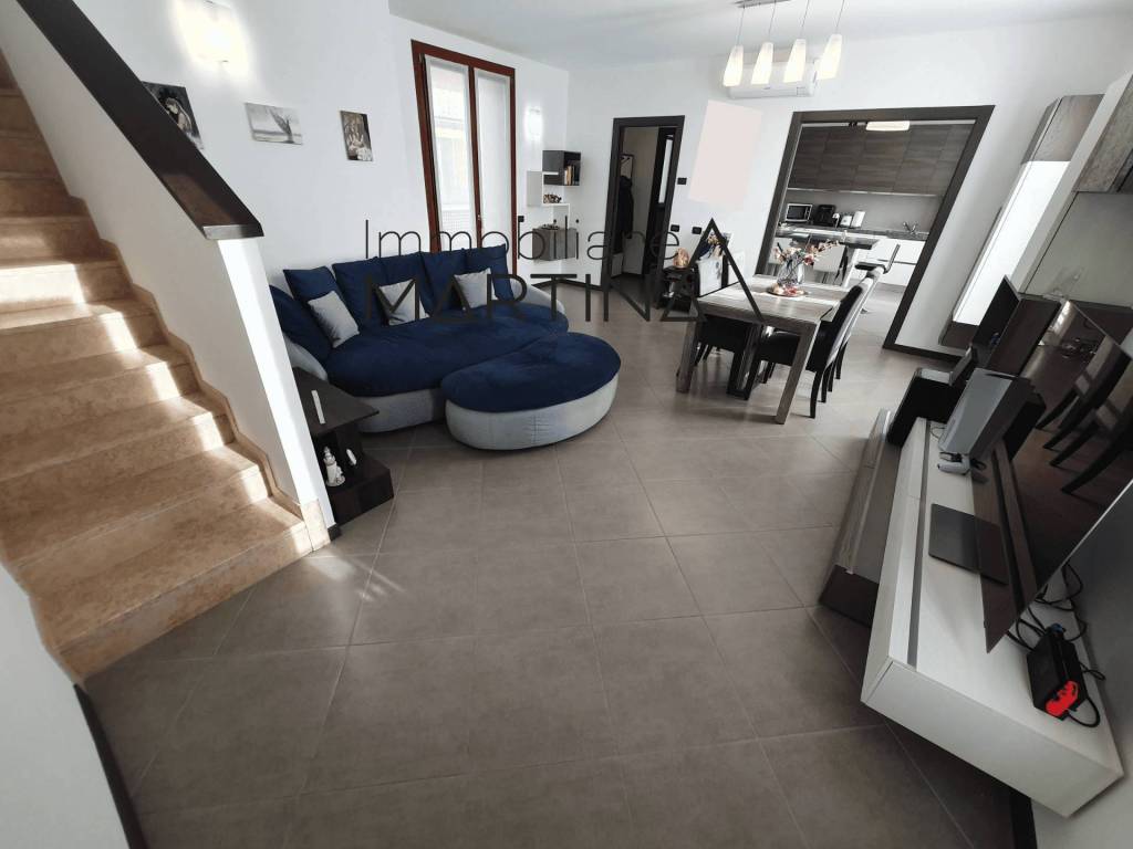 Appartamento a Grassobbio in Via Circonvallazione - Foto 2