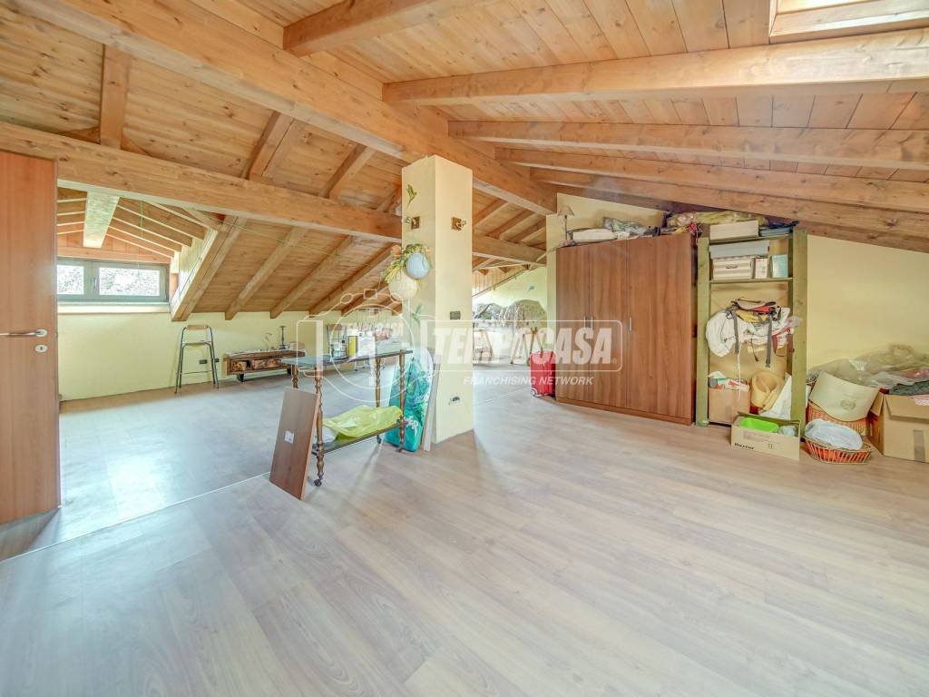 Casa indipendente a Borgomanero in Vicolo Monzani - Foto 2