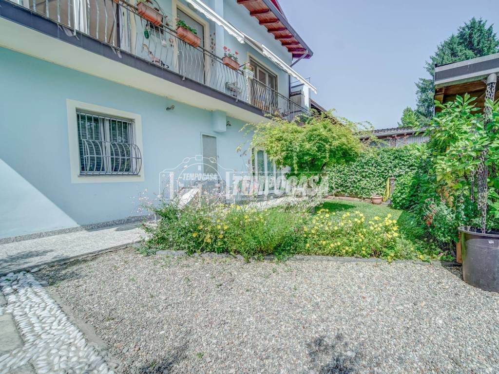 Casa indipendente a Borgomanero in Vicolo Monzani - Foto 3