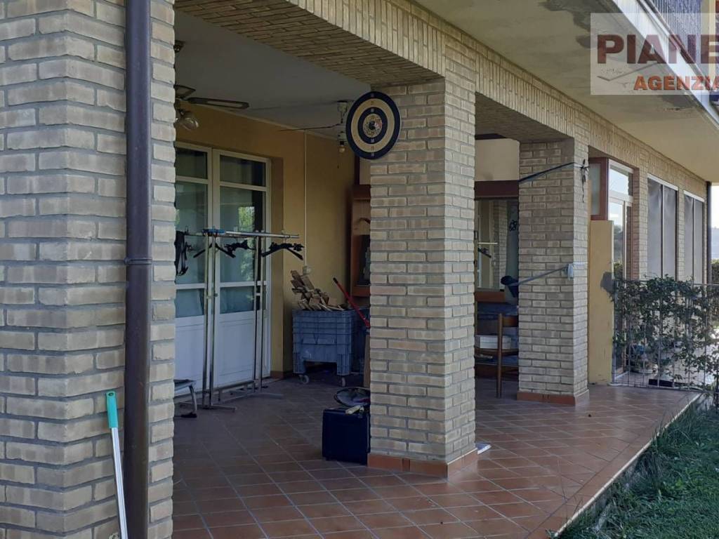 Casa indipendente a Castorano in Via San Silvestro - Foto 4