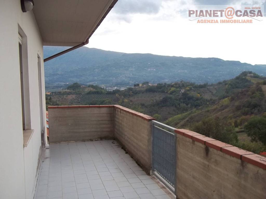 Appartamento a Ascoli piceno in Via Emidio Luzi - Foto 2