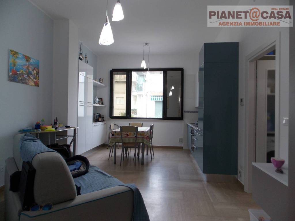 Appartamento a San benedetto del tronto in Via Clotilde di Savoia, 10 - Foto 3