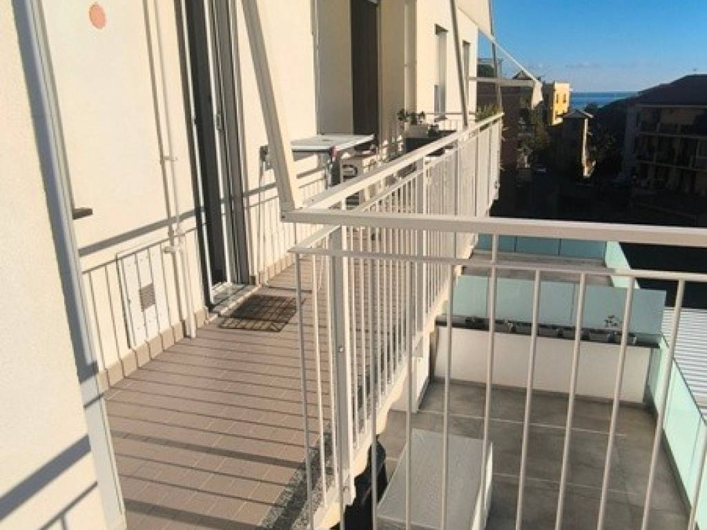 Appartamento a Varazze in Via Giovanni Amendola - Foto 4