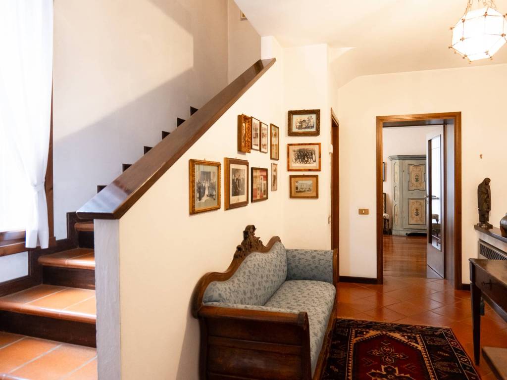 Villa a Bassano del grappa in Via Costa, 17 - Foto 3