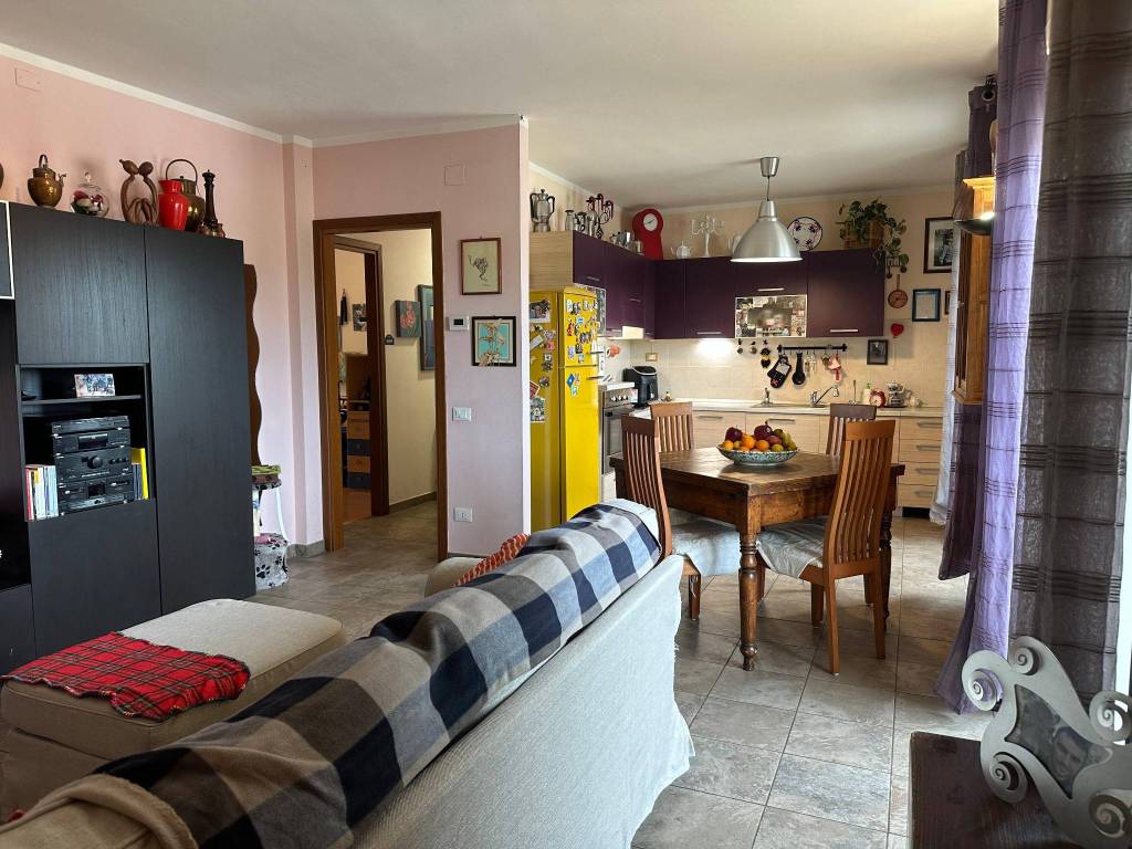 Appartamento a Follonica in Via della Pace, 75 - Foto 4