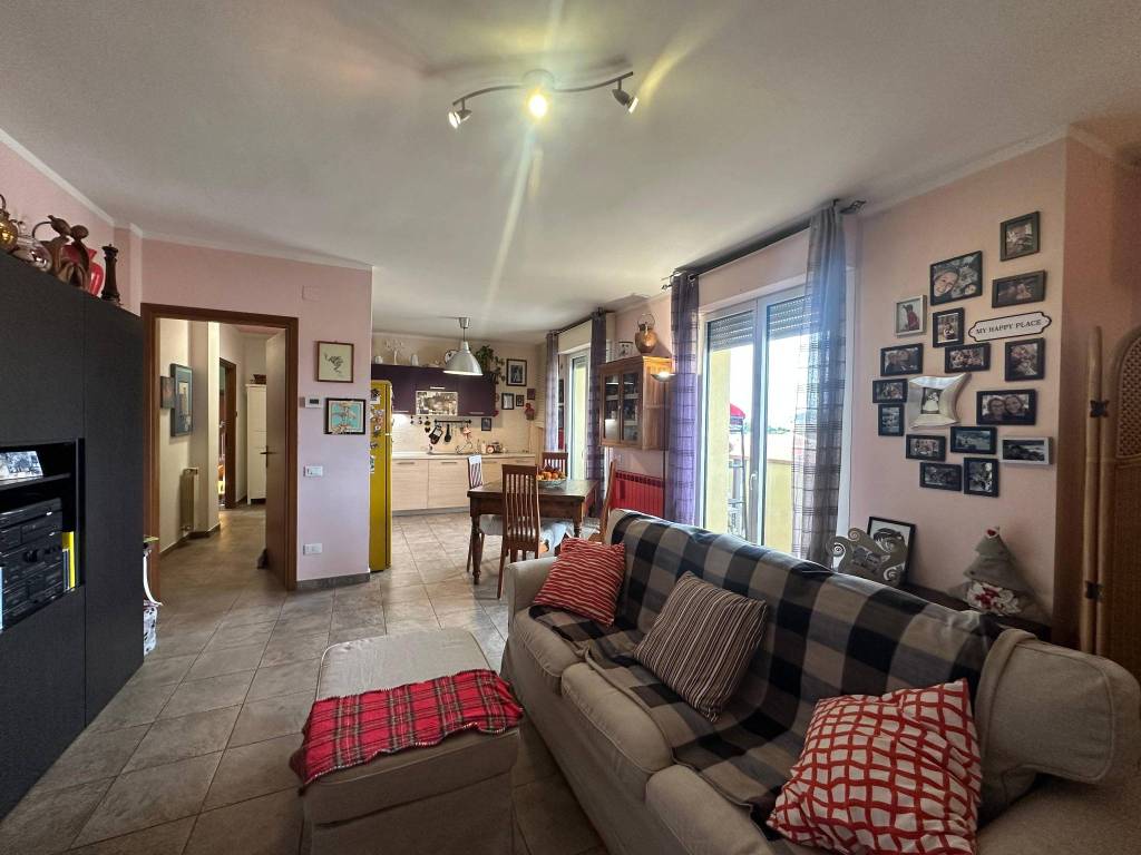 Appartamento a Follonica in Via della Pace, 75 - Foto 5