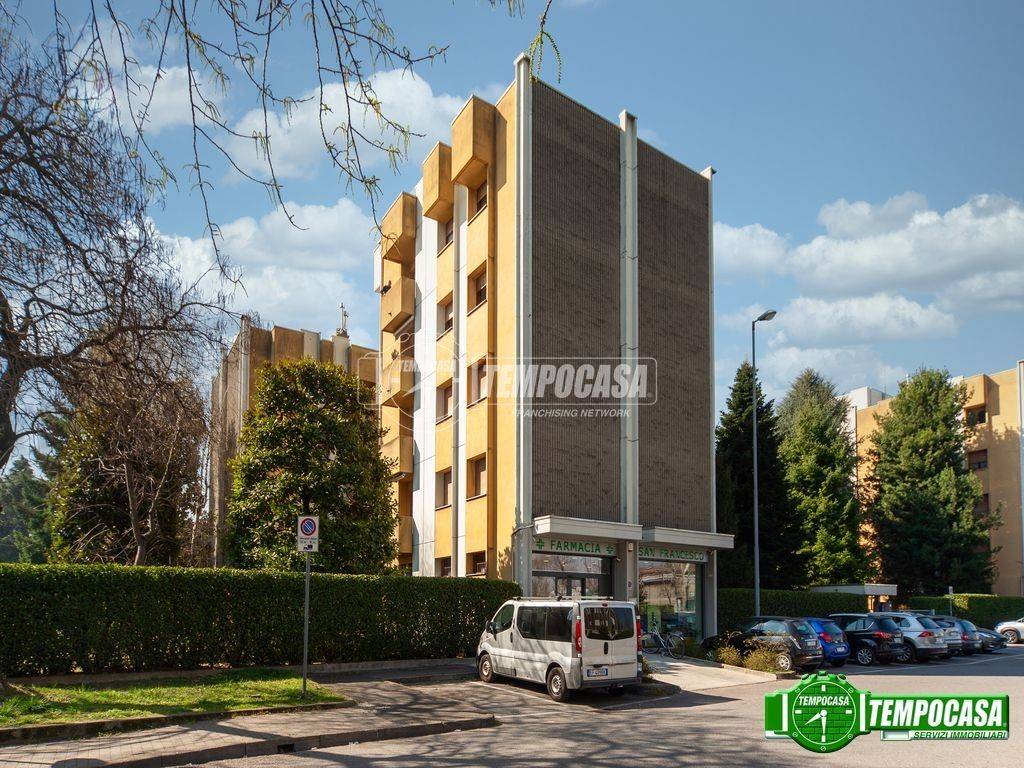 Appartamento a Muggiò in Via Ciro Menotti, 3 - Foto 4