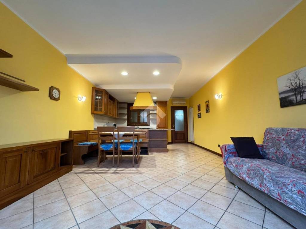 Appartamento a Galliate in Via C. Diana, 26 - Foto 3