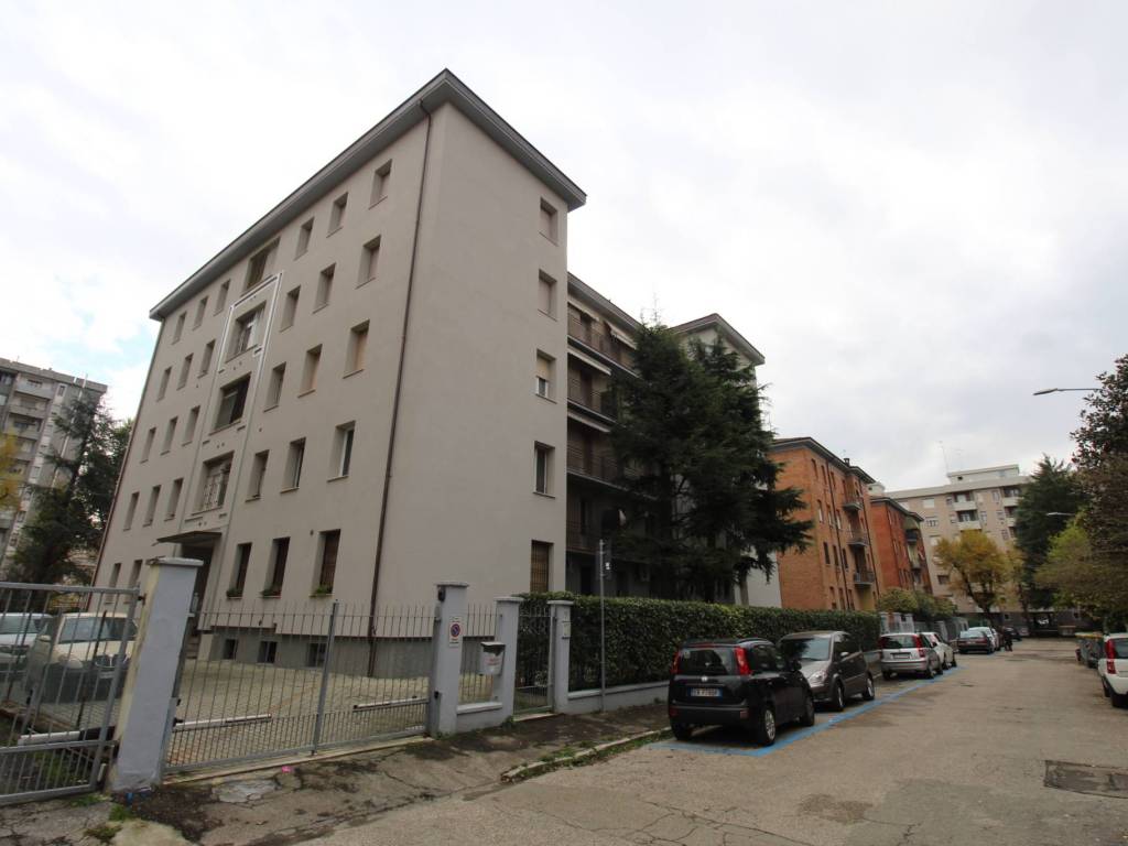 Appartamento a Reggio emilia in VIA VIANI, 14 - Foto 3